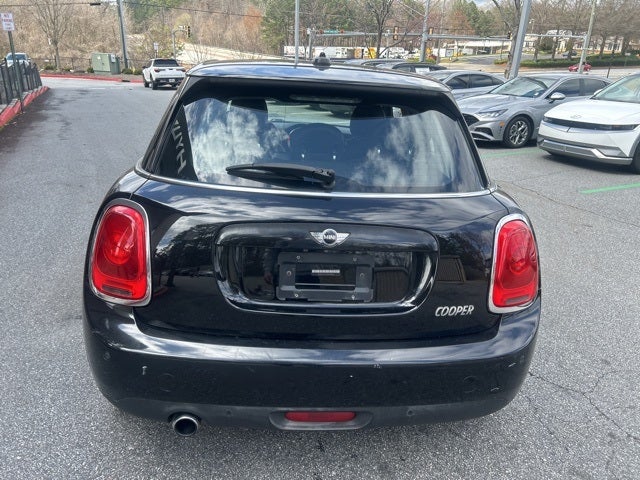 2017 MINI Cooper Base