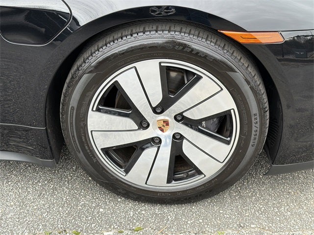 2023 Porsche Taycan Base