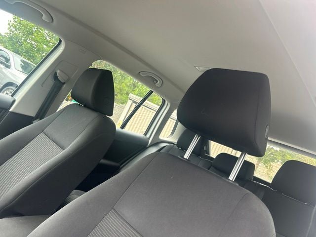 2017 Volkswagen Tiguan Base