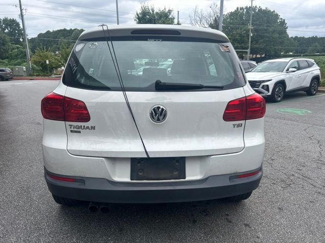 2017 Volkswagen Tiguan Base