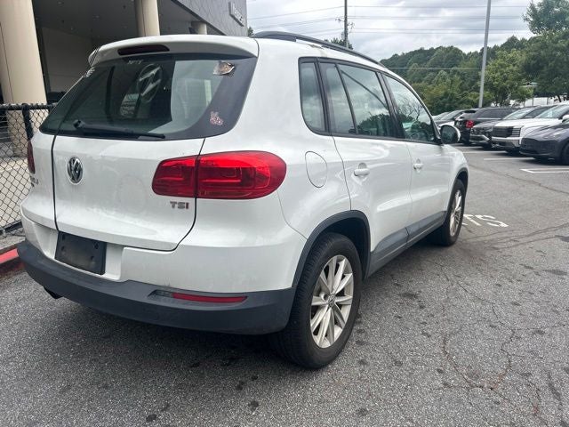 2017 Volkswagen Tiguan Base