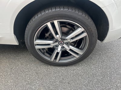 2021 Volvo XC60 T6 Momentum